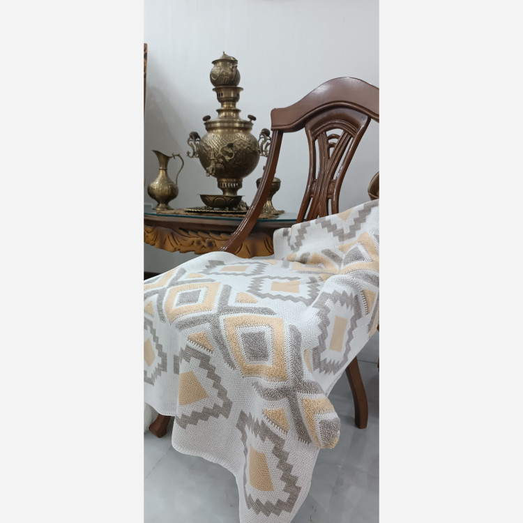 شال مبل طرح پانچ ابعاد 140*170رنگبندی کامل